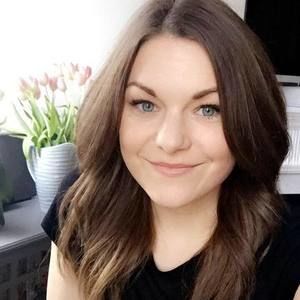 Meet your Posher, Denae